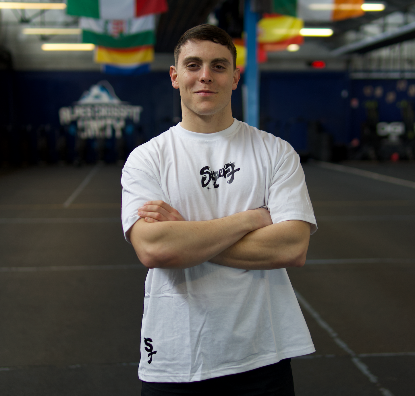 ATHLETICS CLUB - WHITE OVERSIZE T SHIRT